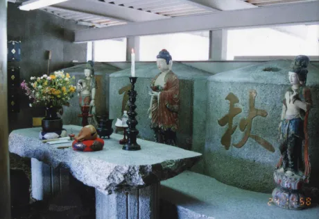 季節ごとの納骨堂